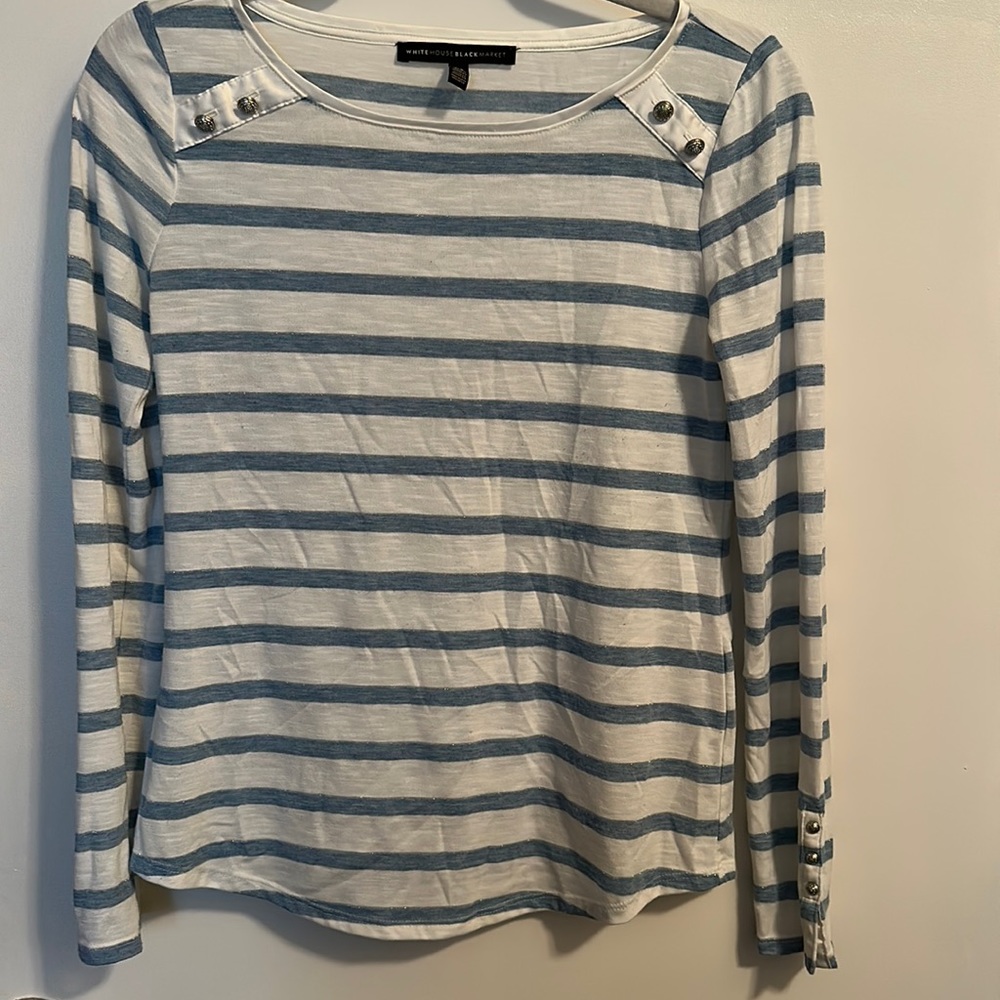 Long sleeve White House Black Market XS blouse with embellishment